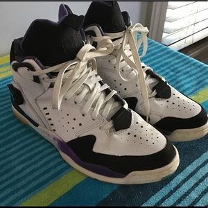 Converse Vintage Aero is Jam Mens 8